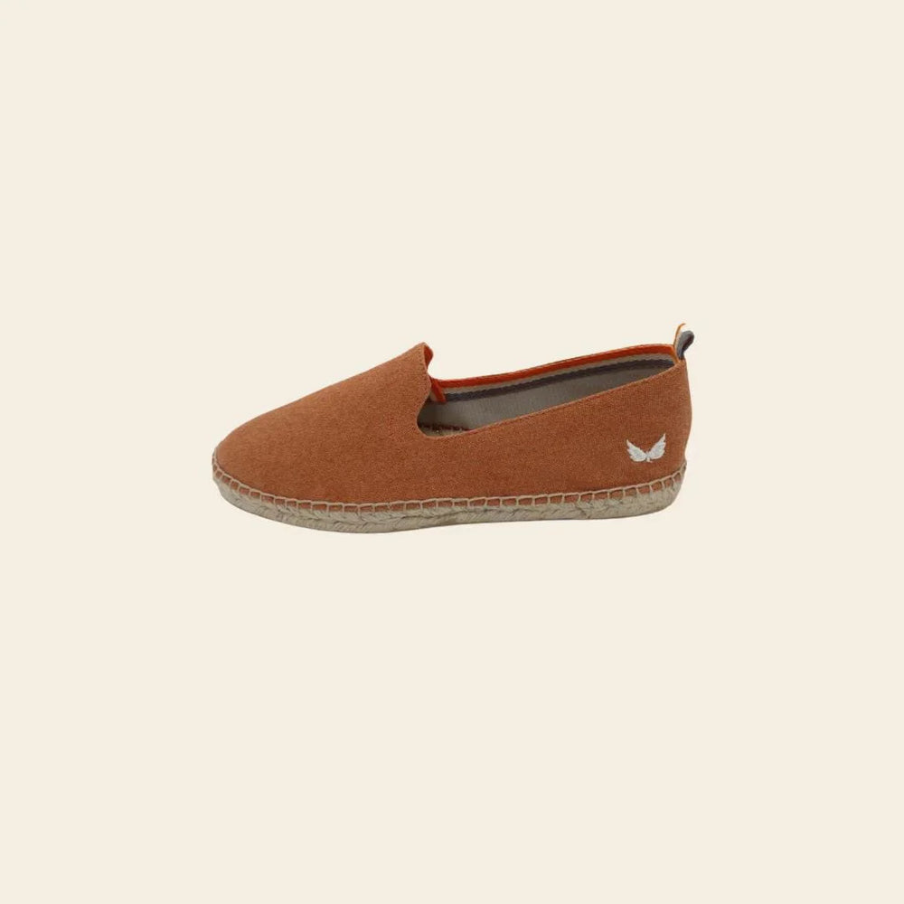 
                  
                    Alpargata de hombre suela simple ocre vista lateral izquierdo
                  
                